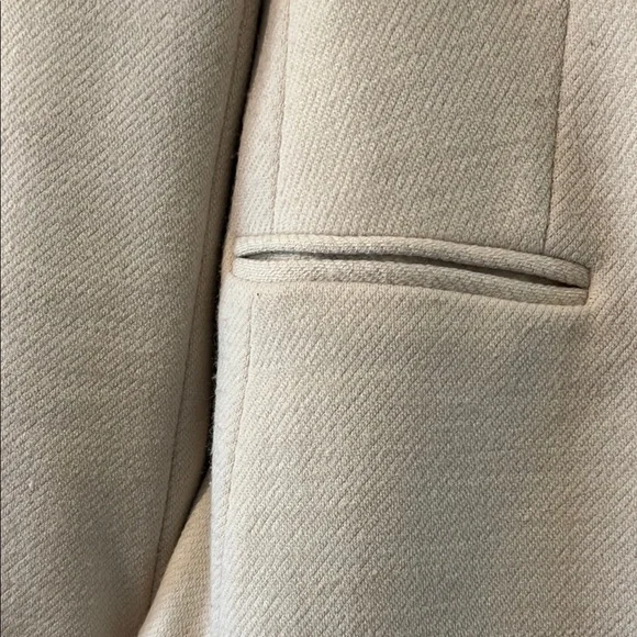Cream Blazer - Picture 4 of 8